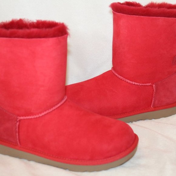 NIB UGG GIRL'S BAILEY BOW SUEDE SHEARLING CLASSIC SHORT BOOTS RED - Picture 7 of 9